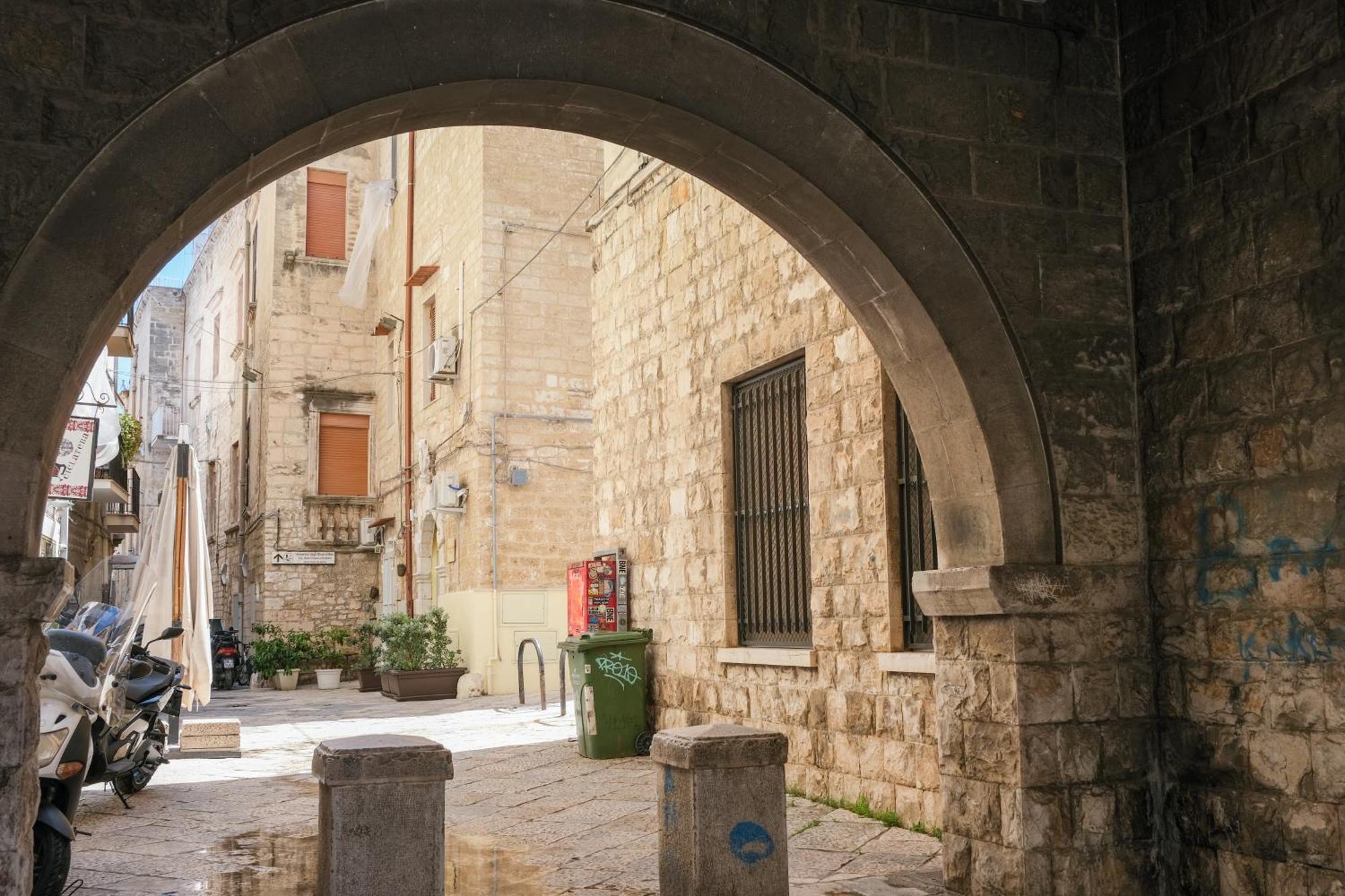 Apartament Porta Dei Mori Bari Zewnętrze zdjęcie